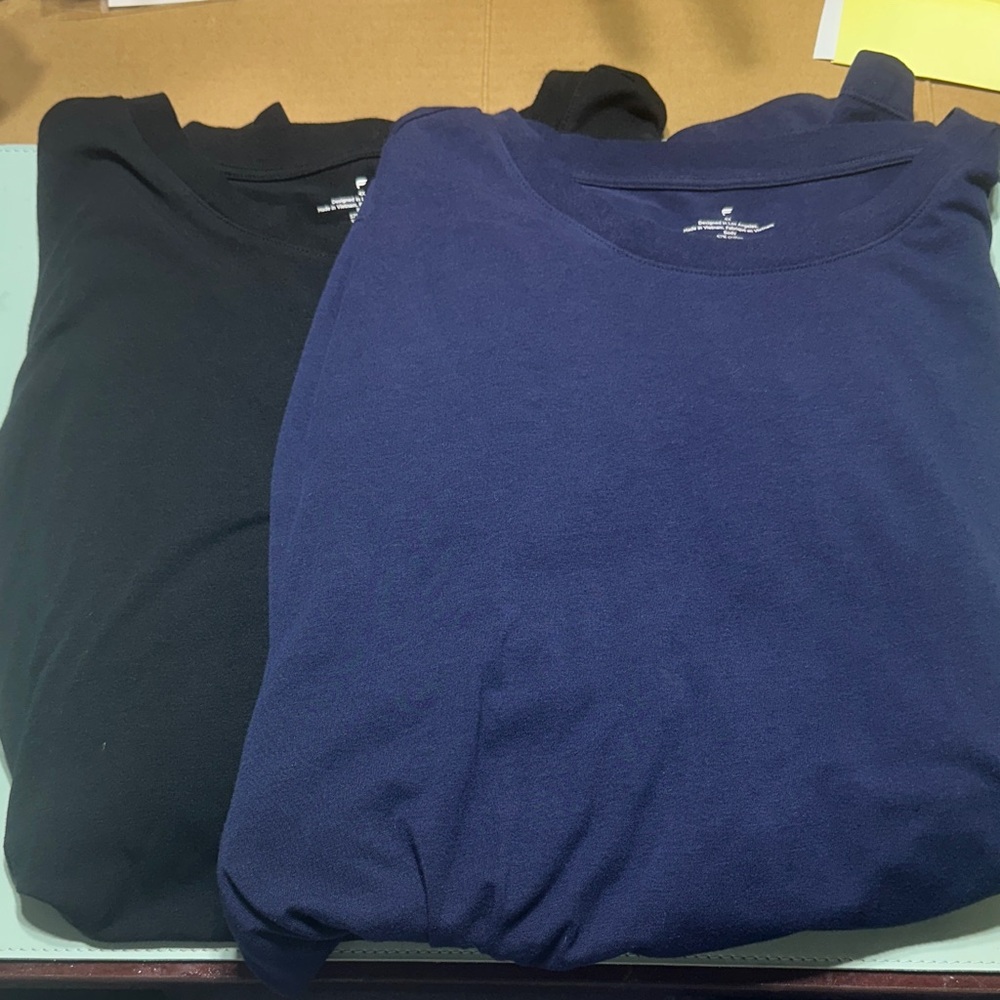 Fabletics Black and Blue T-Shirts